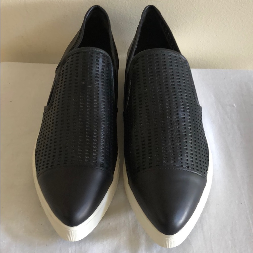 NWOB VINCE Paeyre Perforated Slip-On Sneakers 9